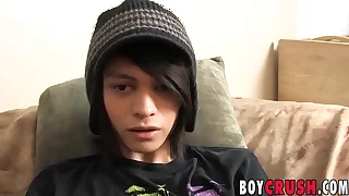 Gorgeous twink tugging and cumming within reach sex interview